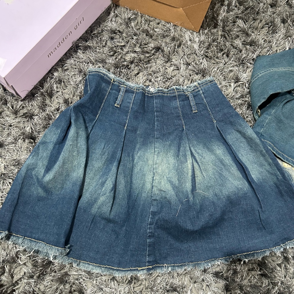 Jean 2pc set - Picture 4 of 5